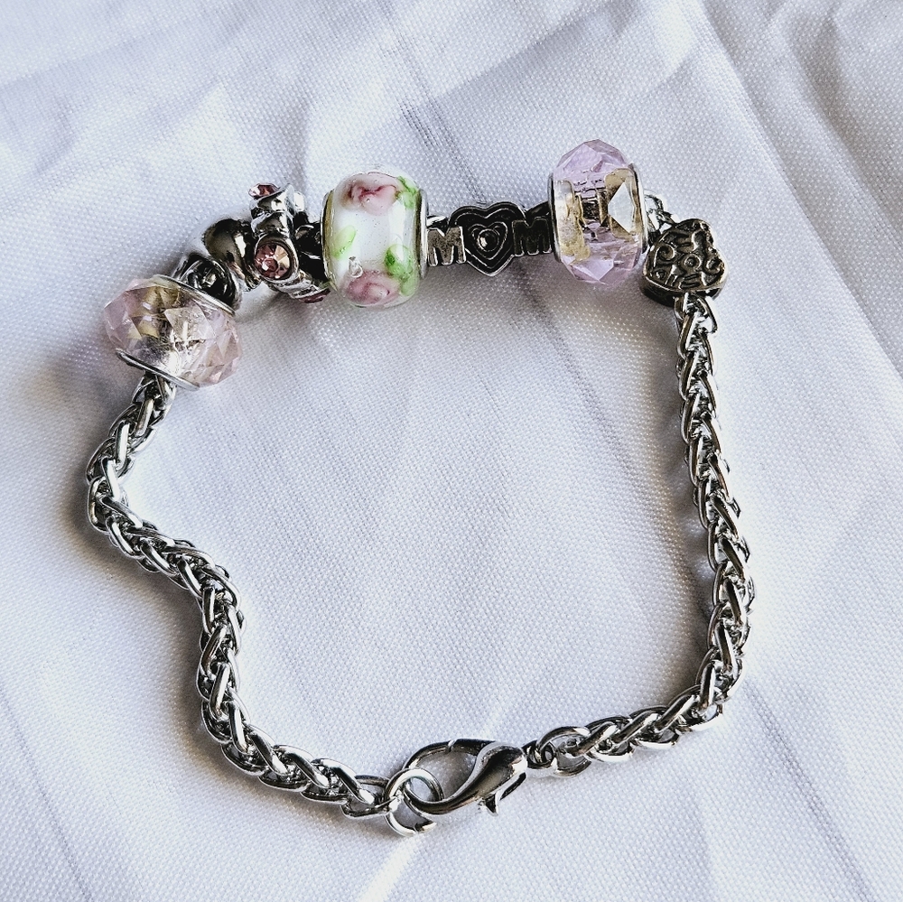 BEAUTIFUL CHARM BRACELET - Picture 6 of 8